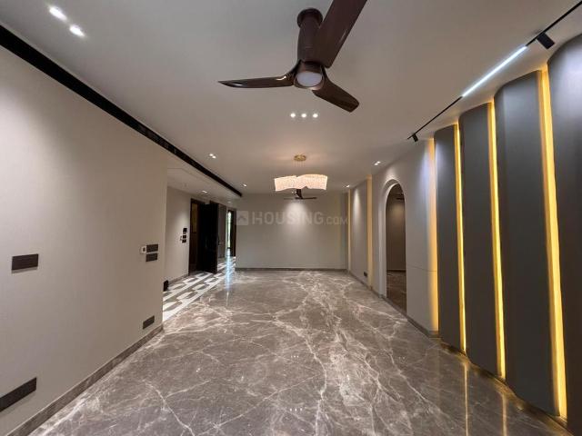 4 BHK Independent Builder Floor in DLF Phase 2 for resale Gurgaon. The reference number is 20054553