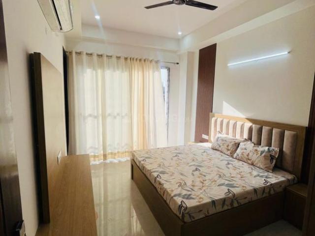 4 BHK Independent Builder Floor in DLF Phase 2 for resale Gurgaon. The reference number is 20724627