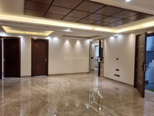 4 BHK Independent Builder Floor in DLF Phase 3 for rent Gurgaon. The reference number is 20053635