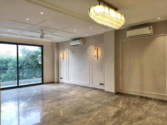 4 BHK Independent Builder Floor in DLF Phase 3 for resale Gurgaon. The reference number is 19631138