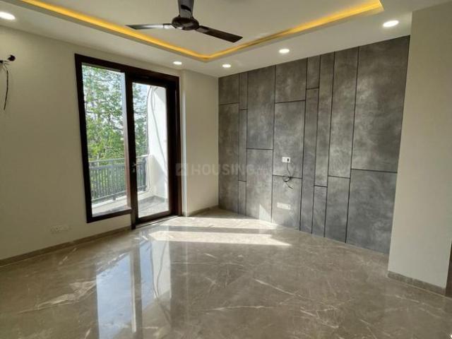4 BHK Independent Builder Floor in DLF Phase 3 for resale Gurgaon. The reference number is 19869654