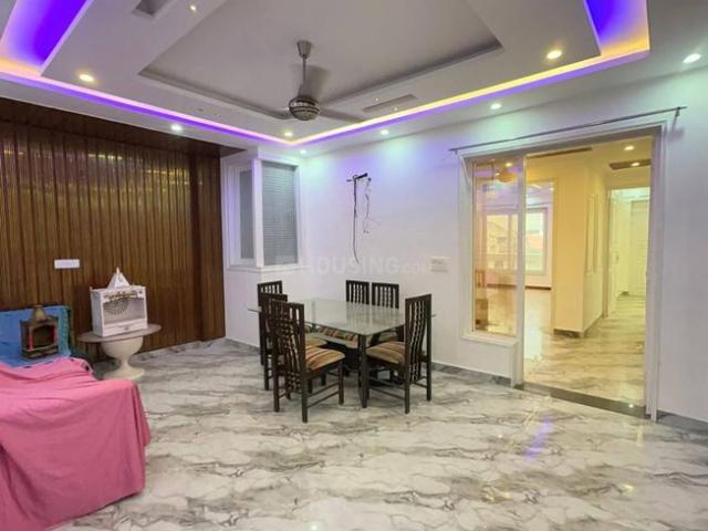 4 BHK Independent Builder Floor in Freedom Fighters Enclave for rent New Delhi. The reference number is 20487529