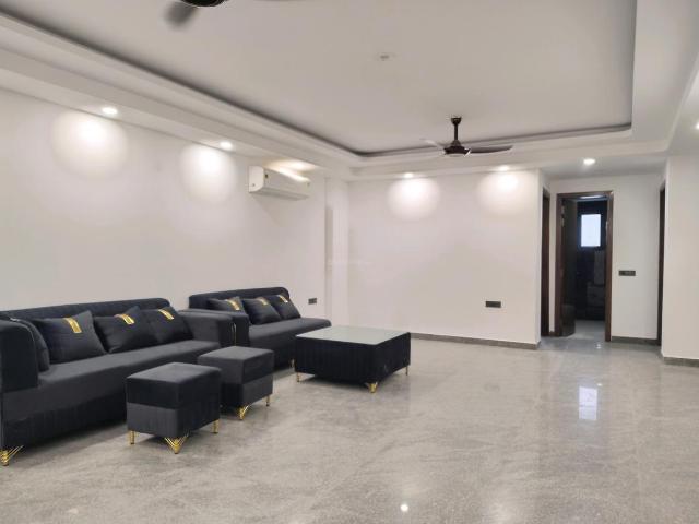 4 BHK Independent Builder Floor in Freedom Fighters Enclave for rent New Delhi. The reference number is 20950277