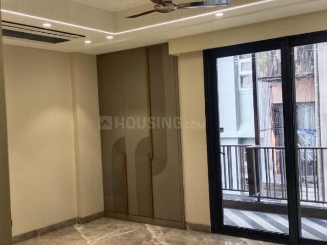 4 BHK Independent Builder Floor in Gulmohar Park for resale New Delhi. The reference number is 18897079