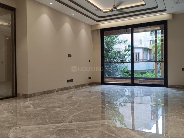 4 BHK Independent Builder Floor in Gulmohar Park for resale New Delhi. The reference number is 19528977