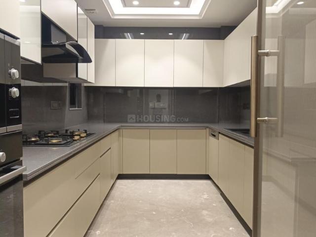 4 BHK Independent Builder Floor in Gulmohar Park for resale New Delhi. The reference number is 19140679