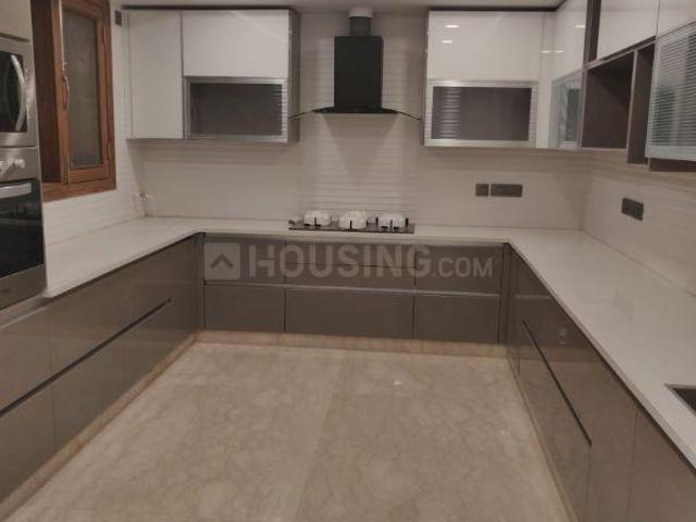 4 BHK Independent Builder Floor in Gulmohar Park for resale New Delhi. The reference number is 5710161