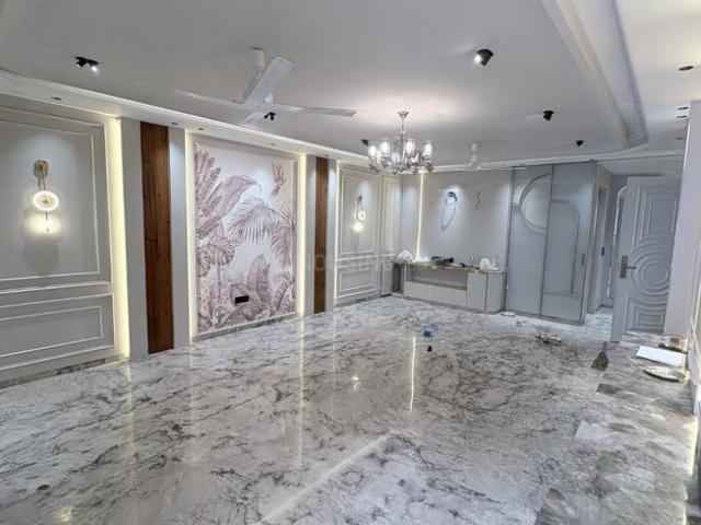 4 BHK Independent Builder Floor in Gagan Vihar for rent New Delhi. The reference number is 19762439