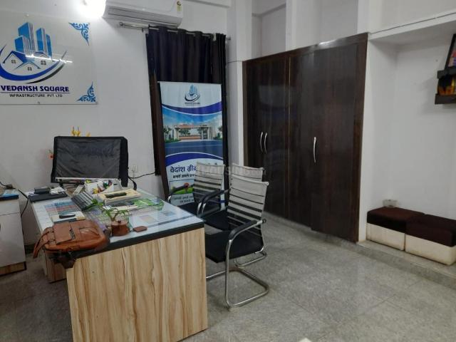 4 BHK Independent Builder Floor in Gomti Nagar for rent Lucknow. The reference number is 19729833