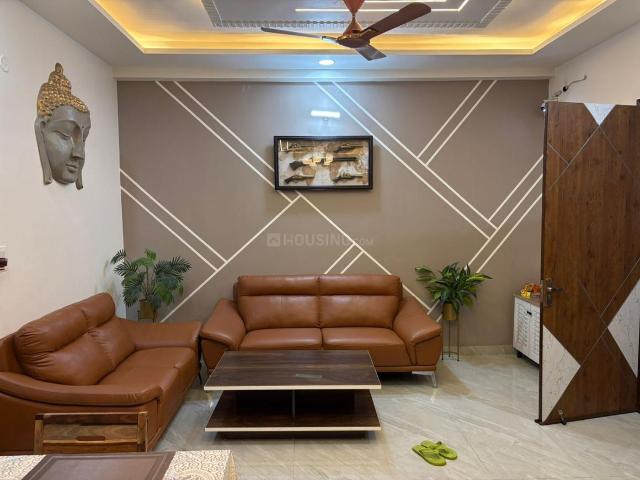 4 BHK Independent Builder Floor in Govindpuram for resale Ghaziabad. The reference number is 20350576