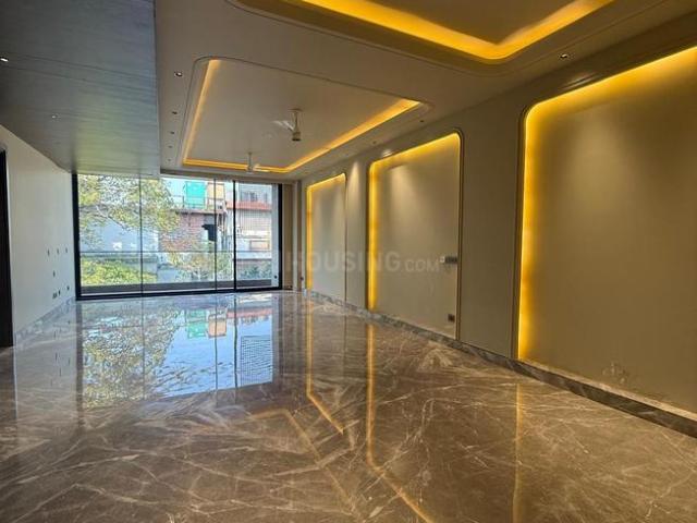 4 BHK Independent Builder Floor in Greater Kailash I for rent New Delhi. The reference number is 20276662