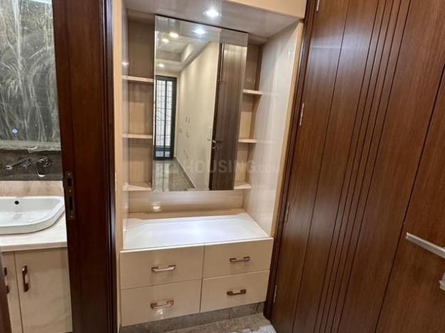 4 BHK Independent Builder Floor in Greater Kailash I for resale New Delhi. The reference number is 16920972