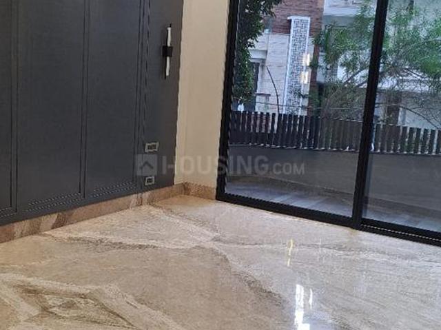 4 BHK Independent Builder Floor in Greater Kailash I for resale New Delhi. The reference number is 18935421
