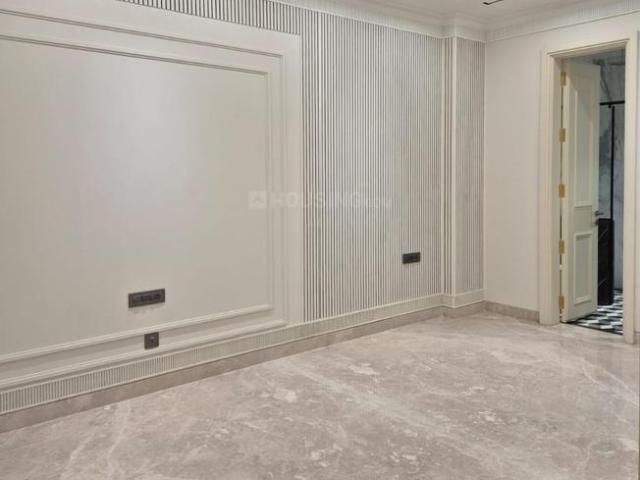 4 BHK Independent Builder Floor in Greater Kailash I for resale New Delhi. The reference number is 19764774