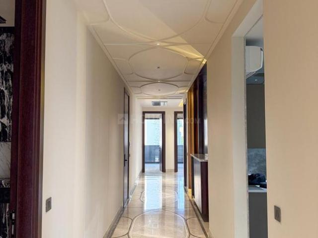4 BHK Independent Builder Floor in Greater Kailash I for resale New Delhi. The reference number is 20768635