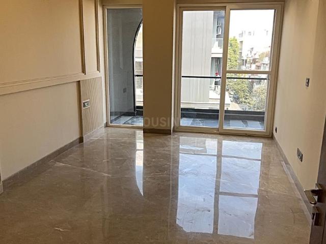 4 BHK Independent Builder Floor in Greater Kailash I for resale New Delhi. The reference number is 19683442