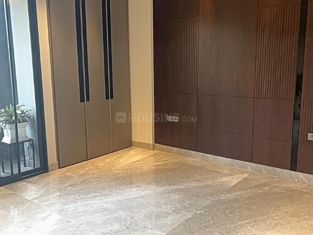4 BHK Independent Builder Floor in Greater Kailash I for resale New Delhi. The reference number is 19683706