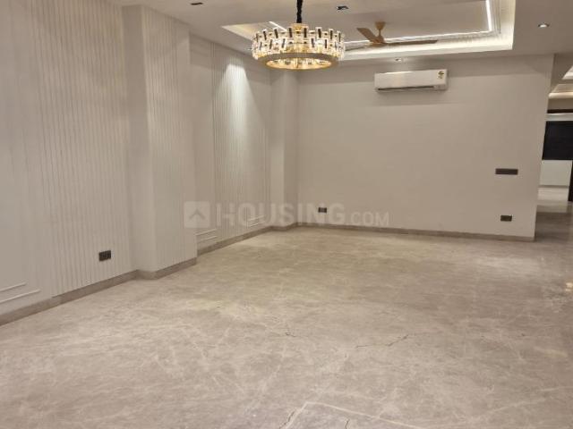4 BHK Independent Builder Floor in Greater Kailash II for rent New Delhi. The reference number is 19548493