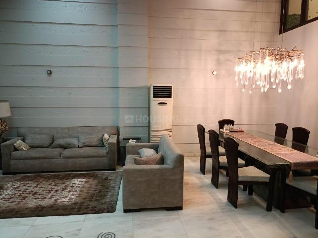4 BHK Independent Builder Floor in Greater Kailash II for rent New Delhi. The reference number is 19848633