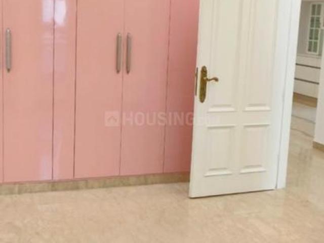 4 BHK Independent Builder Floor in Greater Kailash II for rent New Delhi. The reference number is 20498556