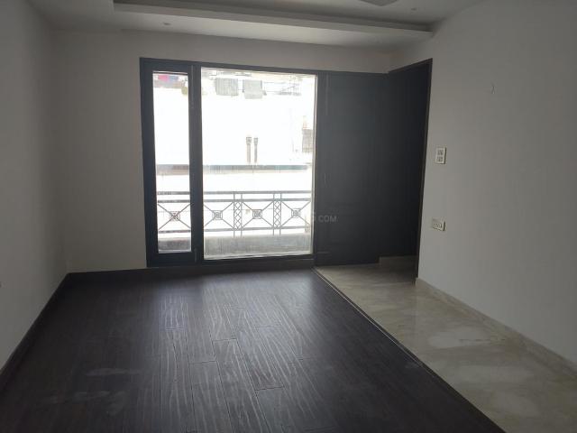 4 BHK Independent Builder Floor in Greater Kailash II for rent New Delhi. The reference number is 20625300