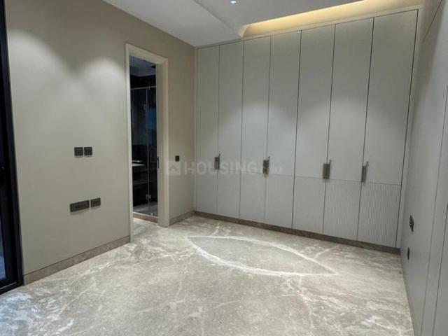 4 BHK Independent Builder Floor in Greater Kailash II for resale New Delhi. The reference number is 19591991