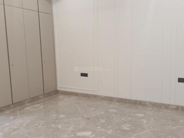 4 BHK Independent Builder Floor in Greater Kailash II for resale New Delhi. The reference number is 19689715