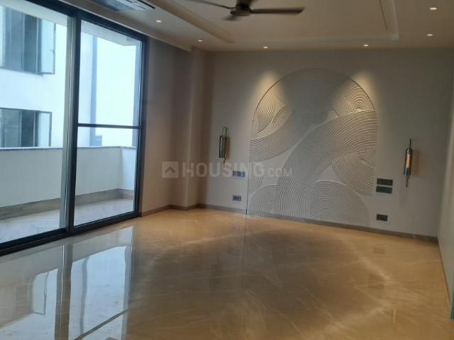 4 BHK Independent Builder Floor in Greater Kailash II for resale New Delhi. The reference number is 19835605
