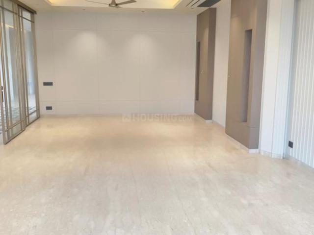 4 BHK Independent Builder Floor in Greater Kailash II for resale New Delhi. The reference number is 20774289