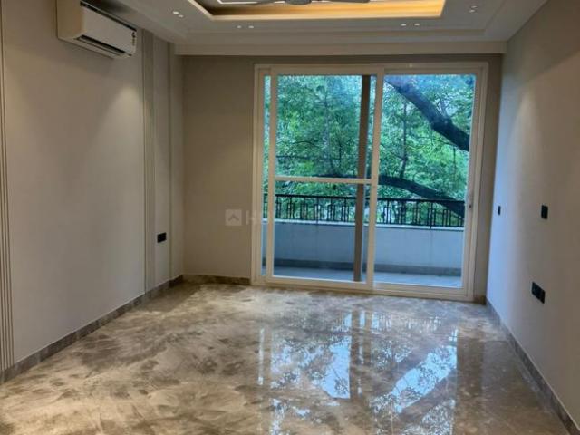 4 BHK Independent Builder Floor in Greater Kailash II for resale New Delhi. The reference number is 20725965