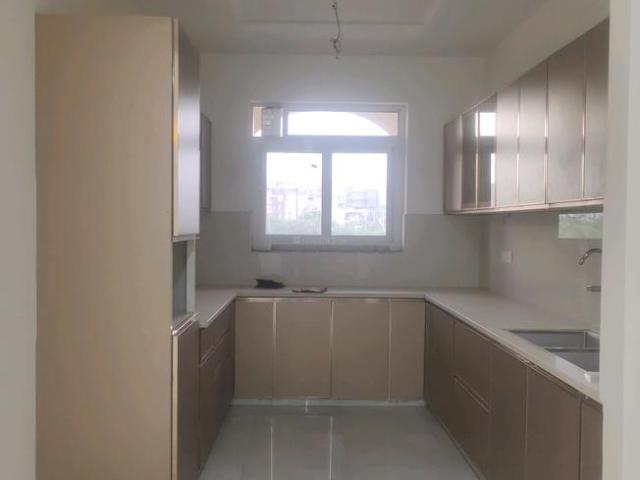 4 BHK Independent Builder Floor in Green Field Colony for rent Faridabad. The reference number is 19959055