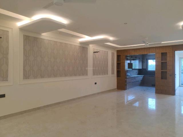 4 BHK Independent Builder Floor in Green Field Colony for rent Faridabad. The reference number is 19328895