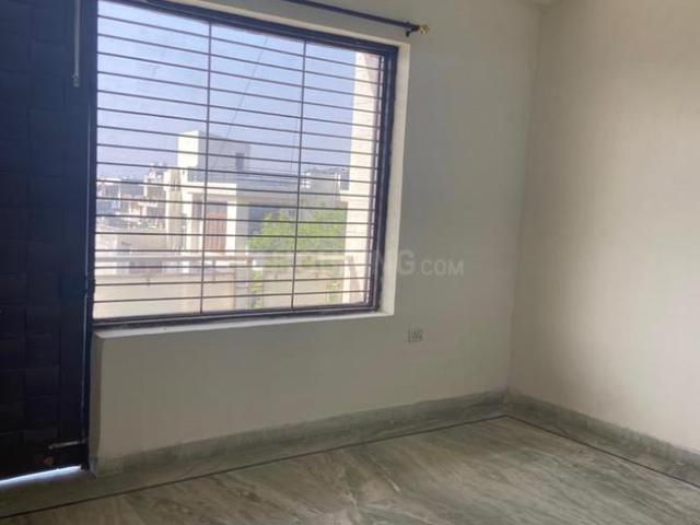 4 BHK Independent Builder Floor in Green Field Colony for rent Faridabad. The reference number is 6313536