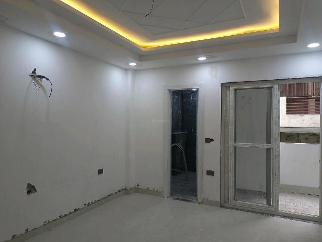 4 BHK Independent Builder Floor in Green Field Colony for resale Faridabad. The reference number is 19360574