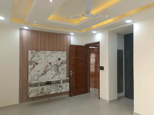 4 BHK Independent Builder Floor in Green Field Colony for resale Faridabad. The reference number is 19491772