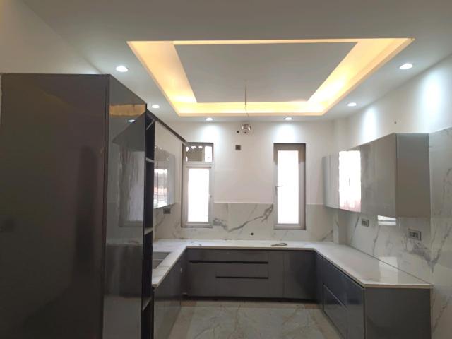 4 BHK Independent Builder Floor in Green Field Colony for resale Faridabad. The reference number is 19551070