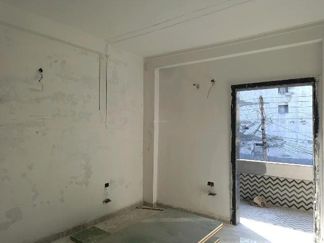 4 BHK Independent Builder Floor in Green Field Colony for resale Faridabad. The reference number is 19551168
