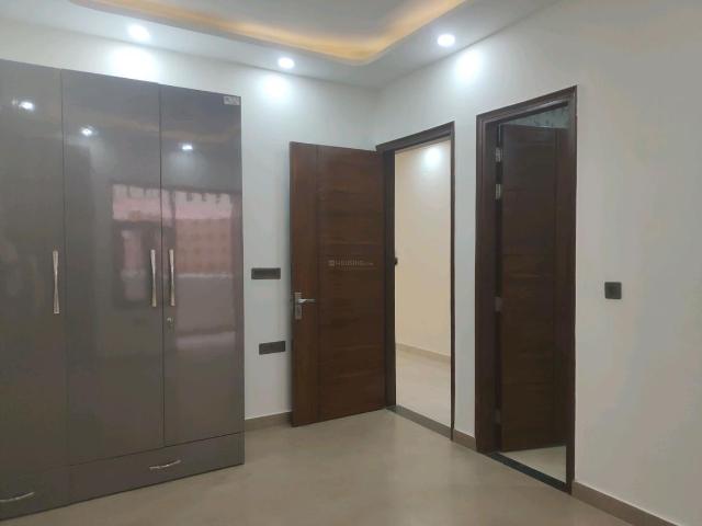 4 BHK Independent Builder Floor in Green Field Colony for resale Faridabad. The reference number is 19913675