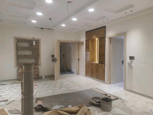 4 BHK Independent Builder Floor in Green Field Colony for resale Faridabad. The reference number is 20040186