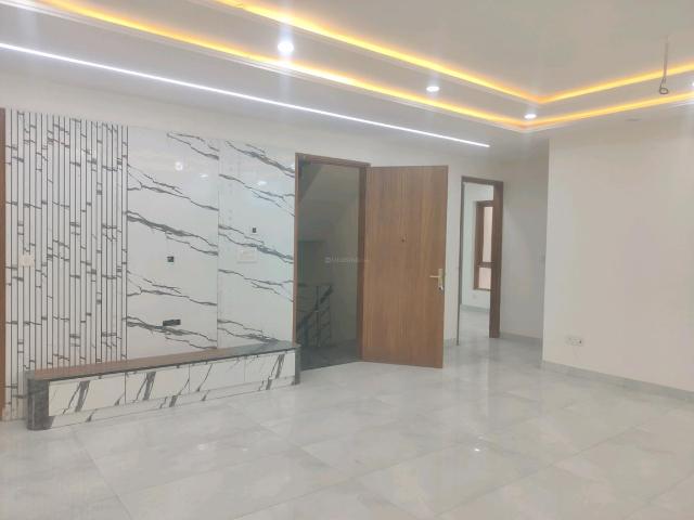 4 BHK Independent Builder Floor in Green Field Colony for resale Faridabad. The reference number is 20061959