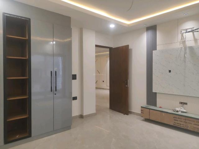 4 BHK Independent Builder Floor in Green Field Colony for resale Faridabad. The reference number is 20067286