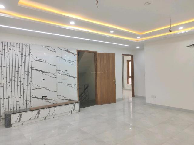 4 BHK Independent Builder Floor in Green Field Colony for resale Faridabad. The reference number is 20365663