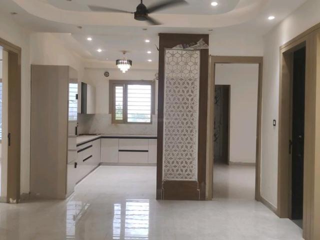 4 BHK Independent Builder Floor in Green Field Colony for resale Faridabad. The reference number is 20302000
