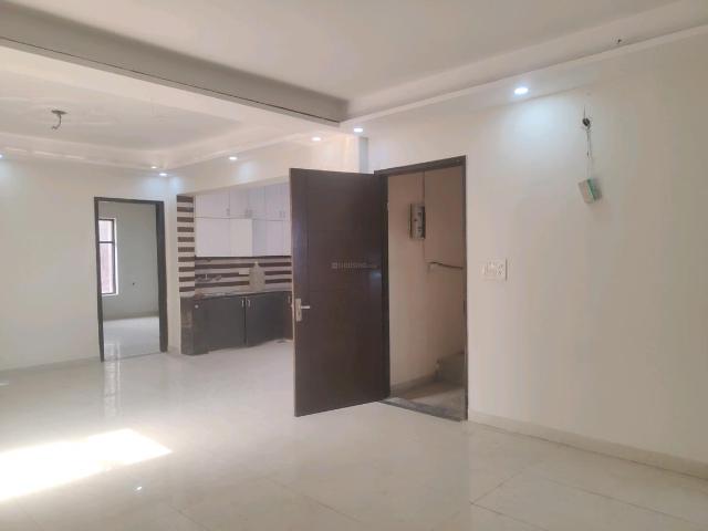 4 BHK Independent Builder Floor in Green Field Colony for resale Faridabad. The reference number is 20421349