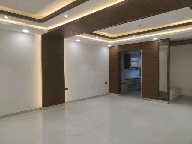 4 BHK Independent Builder Floor in Green Field Colony for resale Faridabad. The reference number is 20535735