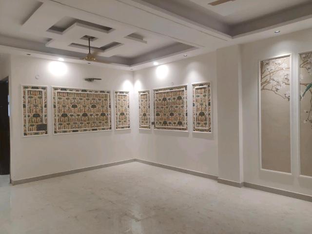 4 BHK Independent Builder Floor in Green Field Colony for resale Faridabad. The reference number is 20535924