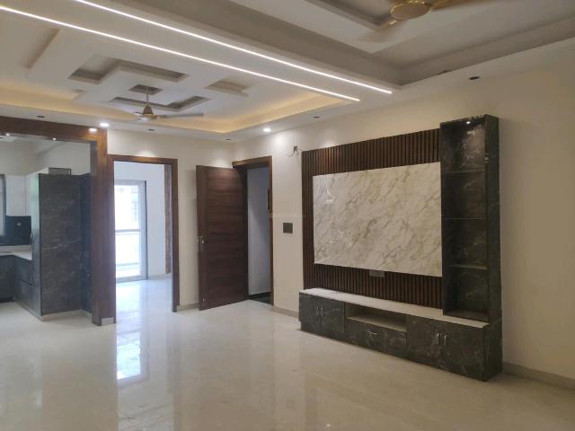 4 BHK Independent Builder Floor in Green Field Colony for resale Faridabad. The reference number is 20665974