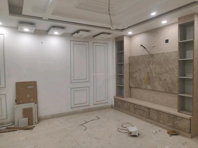 4 BHK Independent Builder Floor in Green Field Colony for resale Faridabad. The reference number is 20755578