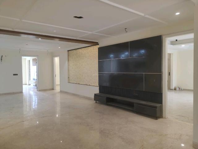 4 BHK Independent Builder Floor in Green Field Colony for resale Faridabad. The reference number is 20710046