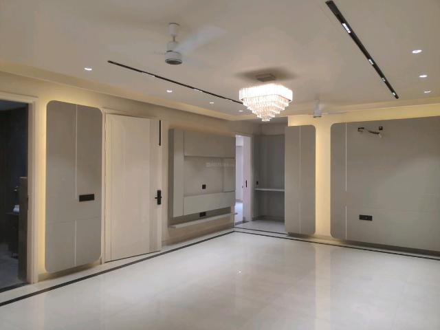 4 BHK Independent Builder Floor in Green Field Colony for resale Faridabad. The reference number is 20943196